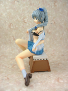 キャラアニ&アトリエ彩 テッサ限定フィギュア左